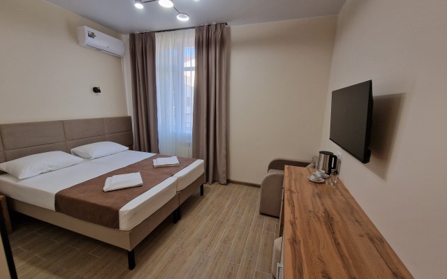 Bluewave Hotel