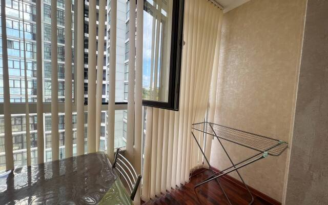U Morya Vozle Parka Rivyera Apartments