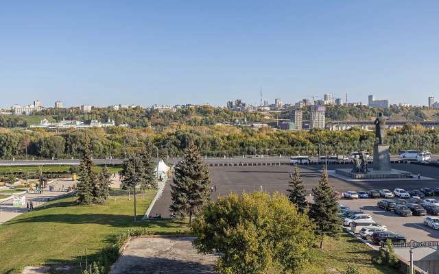 Апартаменты с новым дизайнерским ремонтом