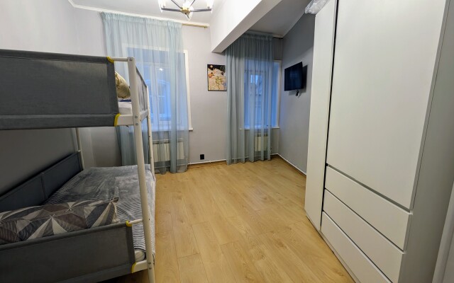 Yesli Khochesh Zhit V Tsentre Kazani Flat