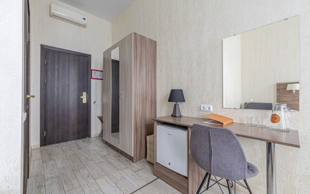 Vintage Hotel
