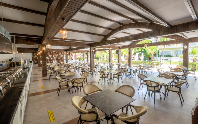 Курортный отель Aydinbey Gold Dreams - Ultra All Inclusive