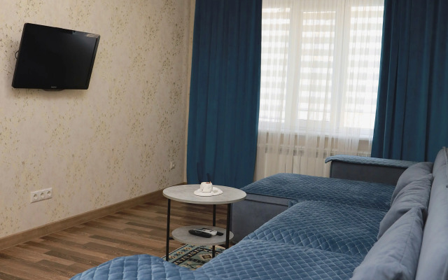 Kavkazskaya 18 Flat