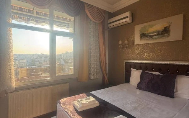 3BR Apt 4AC Balcony 5 Min to Metro Apartments