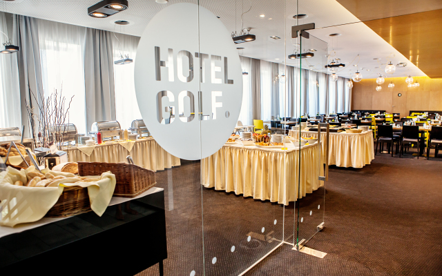 Hotel Golf Prague