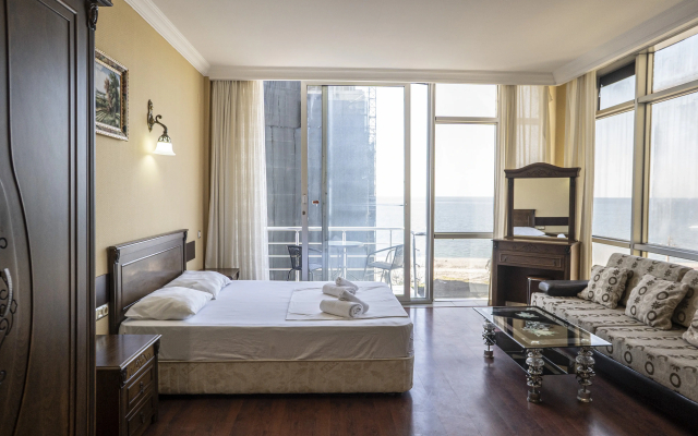 Отель Cameo Hotel