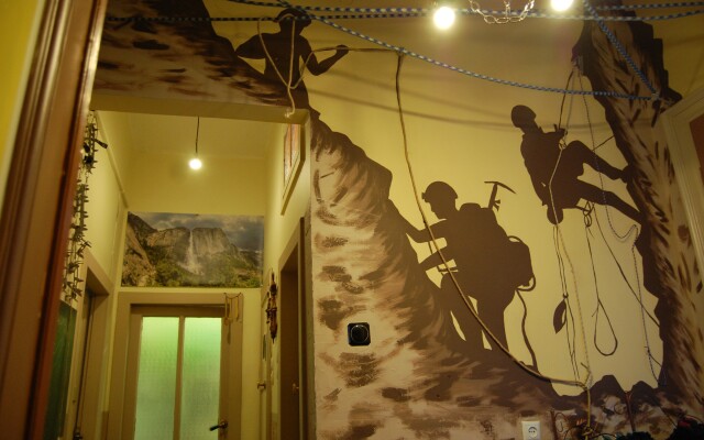 Drive Hostel
