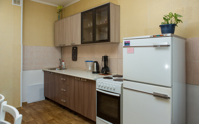 Na Ulitse Samodeyatelnoj 10A Apartments