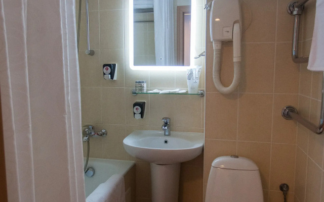 AZIMUT Novosibirsk Hotel