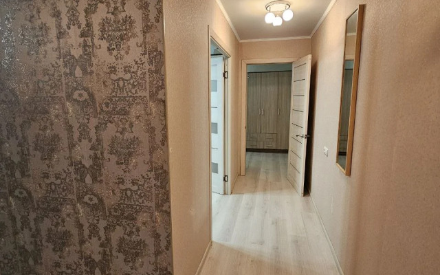 L.V.Hotels na Oruzheynoy 1 Flat