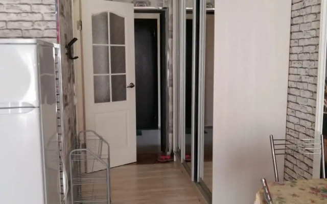 Na Orbitovskoy 2b Flat