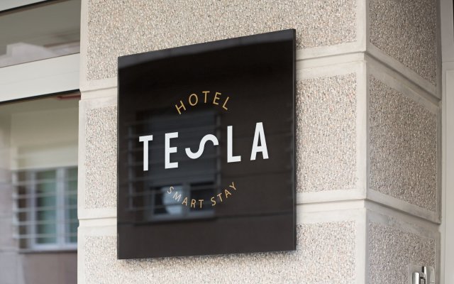 Hotel Tesla - Smart Stay