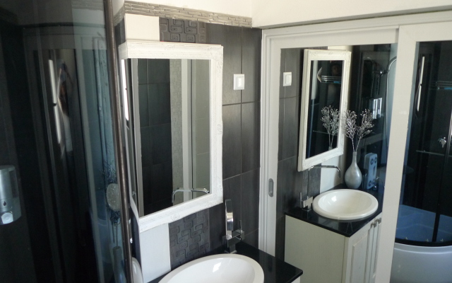 Stone House Poplat Villa