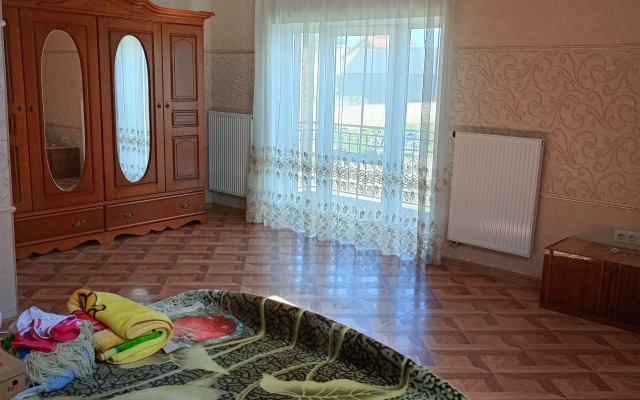 Dom Private home