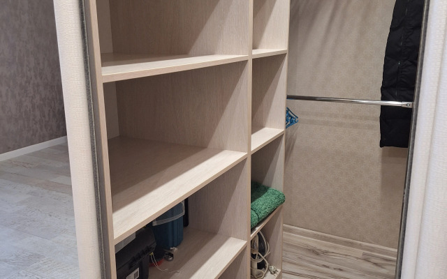 V Tsentre Flat