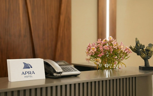Отель Apra