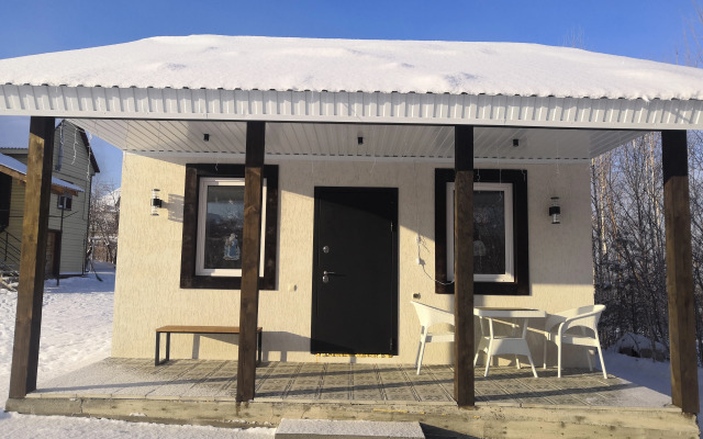 Domik Okolo Ozyora Private house