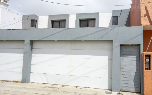 Tijuana Beach Pads Apart-hotel
