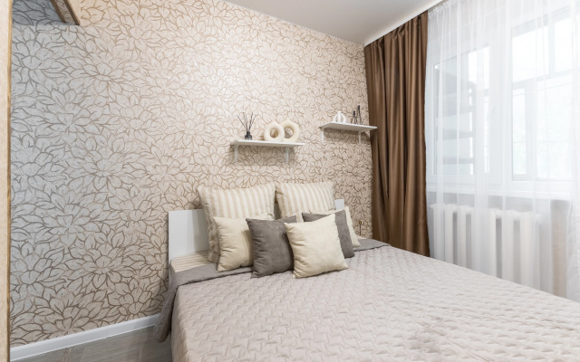 Апартаменты трехкомнатные на Космонавтов