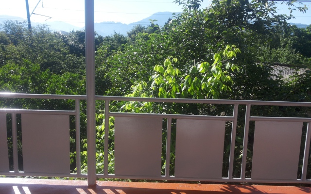 Achi Guest House