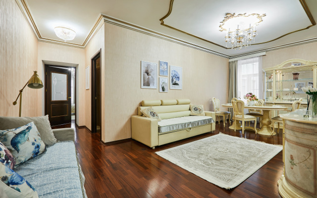 Pion Flat