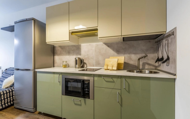 10 Апартаменты RADIUS Малышева 42А (13)