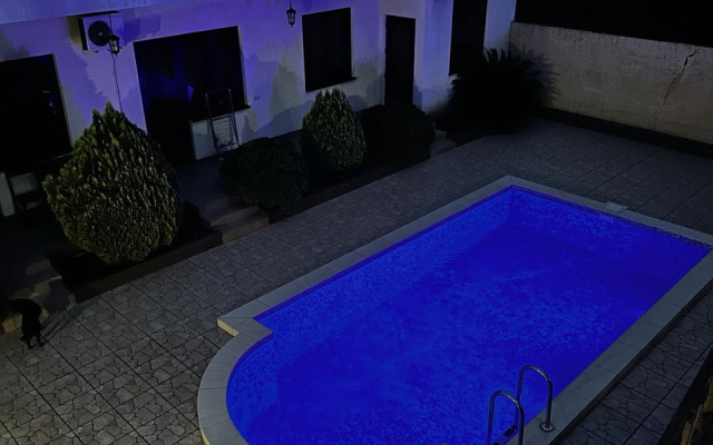Sati Guest House