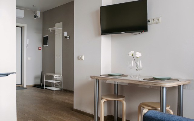 Odnokomnatnye v Parke okolo Ozera Apartments