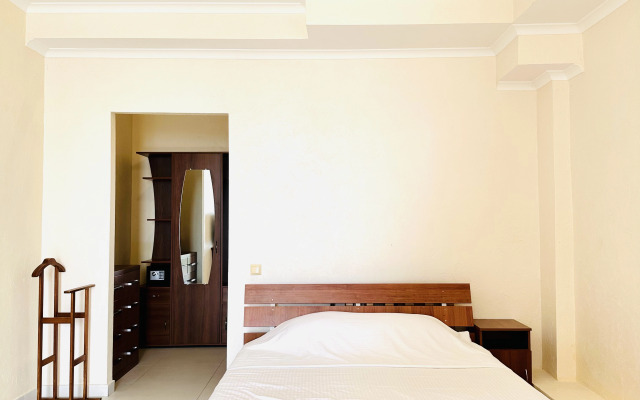 Na Pervoy Linii Apartments