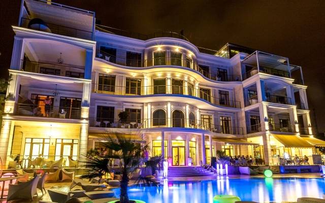 Panorama De Luxe Hotel