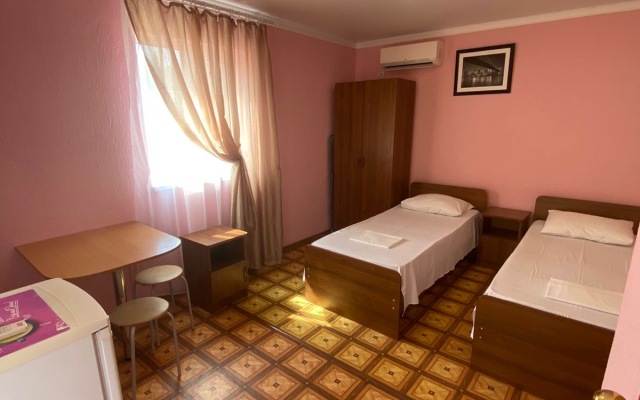 Na Kurortnoy Guest House