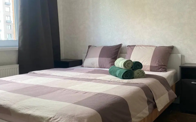 Uyutnaya Yevrodvukhkomnatnaya Kvartira Ryadom S Metro Solntsevo Flat