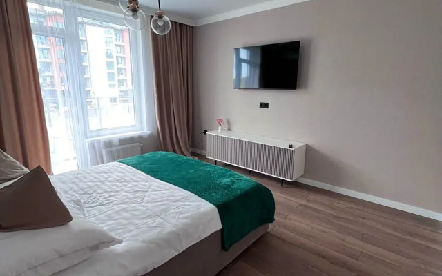S dizajnerskim remontom v Inozemtsevo Apartments