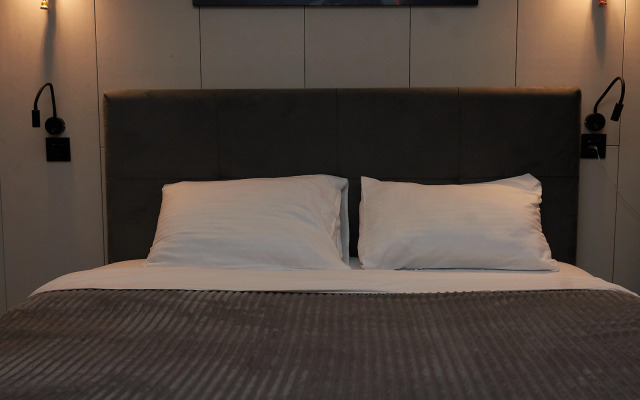 Частный дом в лесу