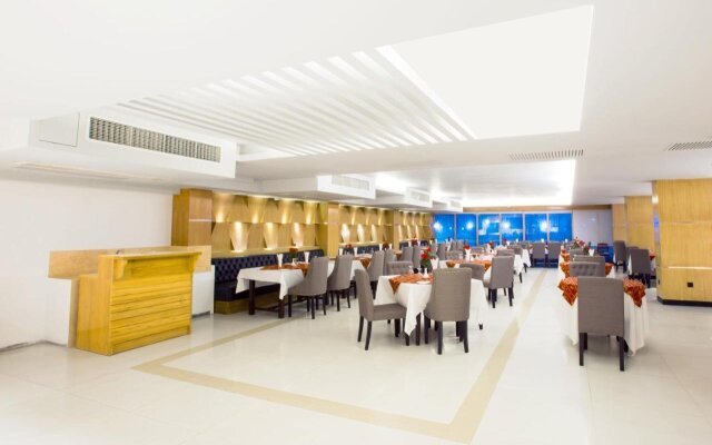 Momo Inn Hotel