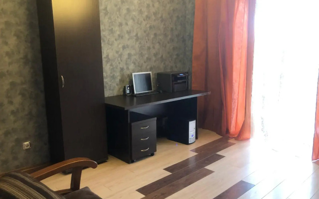 V Istoricheskom Tsentre Goroda S Vidom Na Naberezhnuyu Flat