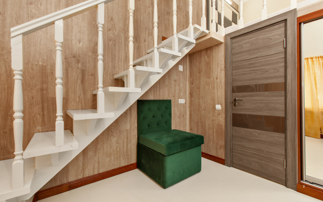 Shodnenskaya Crocuss Mini-Hotel