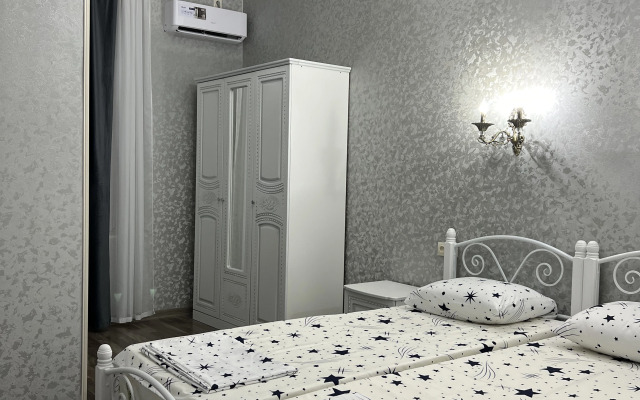 V Suhume Guest House