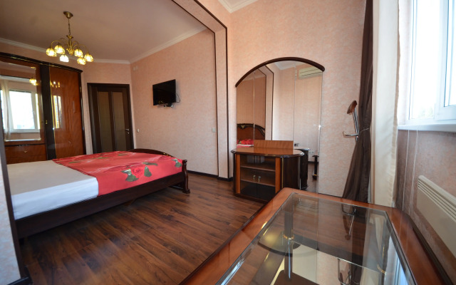 2-Kh Komnatnye Zhk Viva  Apartments