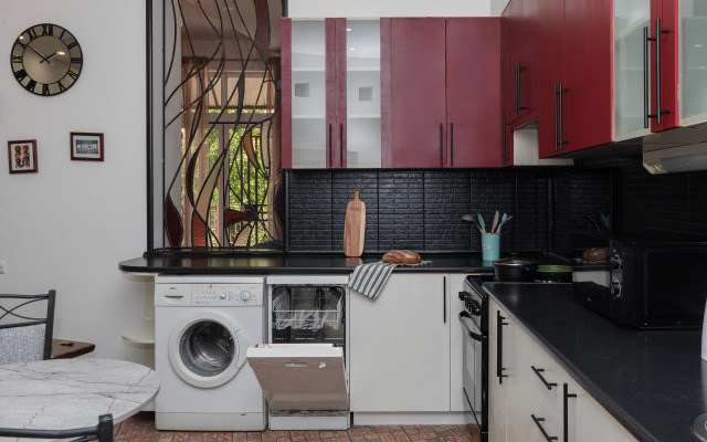 KeyGo #0159, 1 Bedroom, Balcony ,City Center Apartments