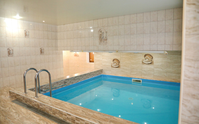 Ekaterininskij Dvor Hotel