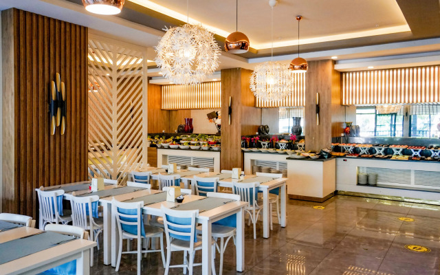 Отель Istanbul Beach