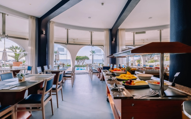 Grand Muthu Oura View Beach Club Apart-Hotel