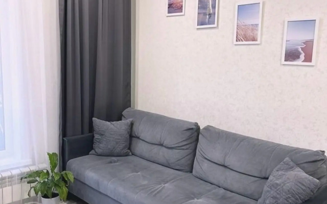 Uyutnaya V Novom Rayone Goroda Flat