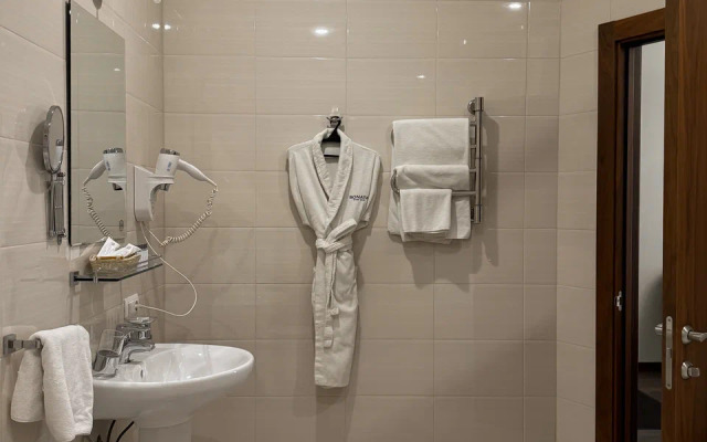 Sonata Na Zagorodnom Hotel