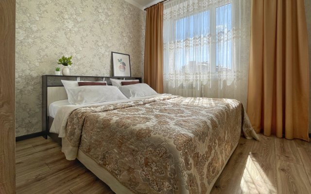 Двухкомнатные Апартаменты Люкс  на 9 человек в курортной зоне Ессентуков