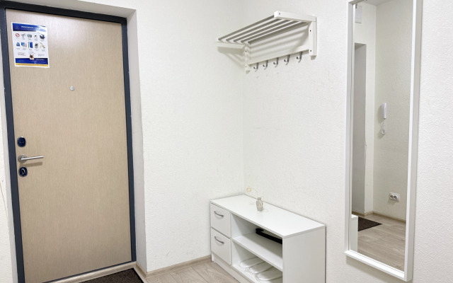 Апартаменты Элитные на берегу реки Тура с видом на Мост Влюбленных