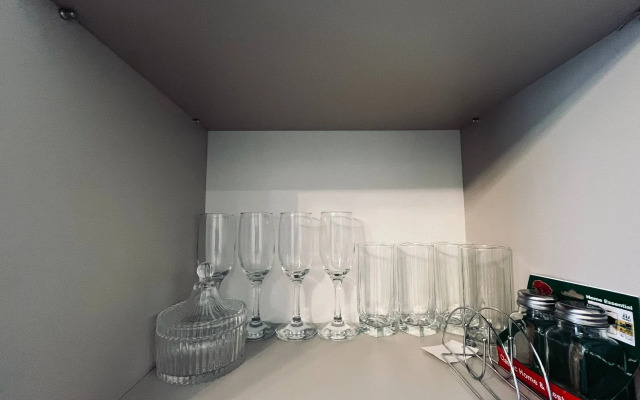 Квартира в центре рядом с метро и лесом