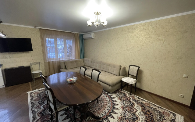 Квартира Уютная евро двушка в центре Владикавказа, на ул.Ленина 15
