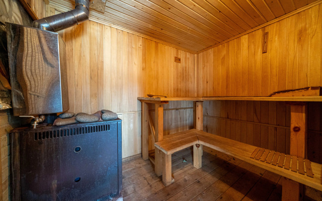 Частный дом Большой уютный коттедж с баней